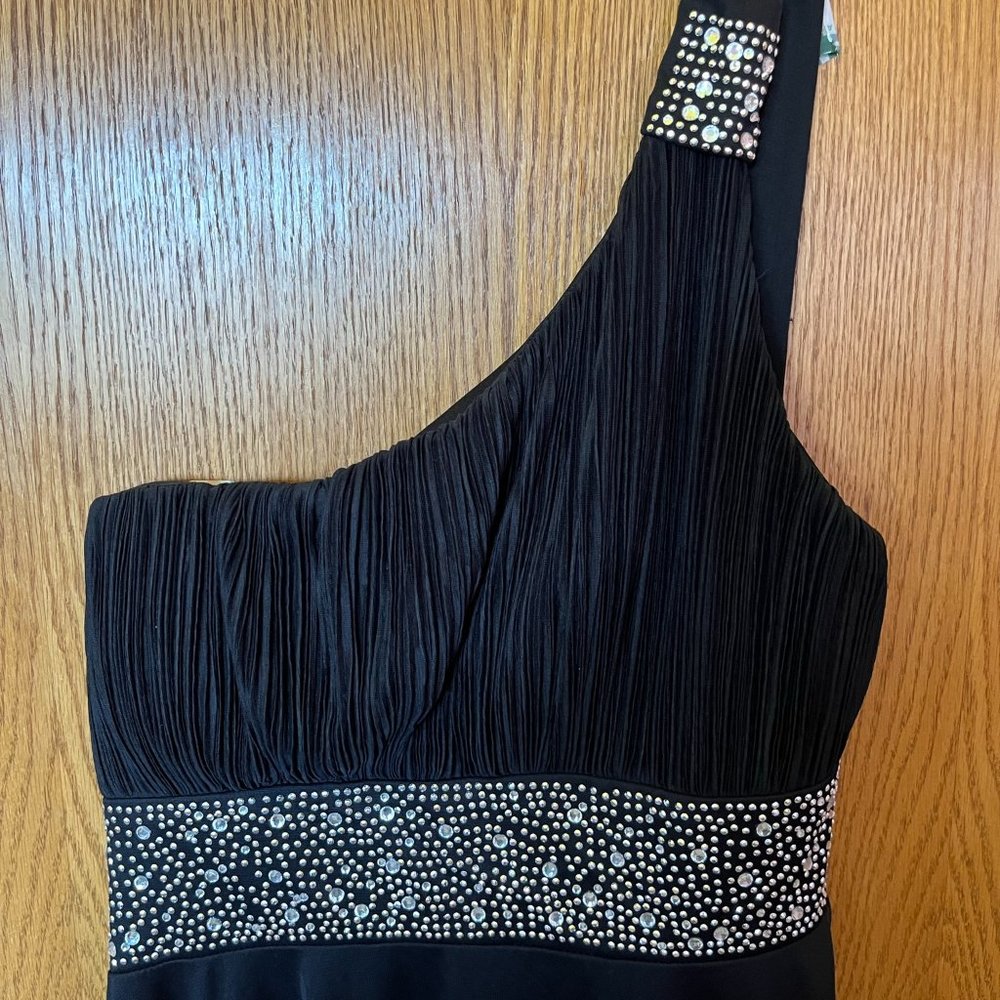 Black one shoulder dress